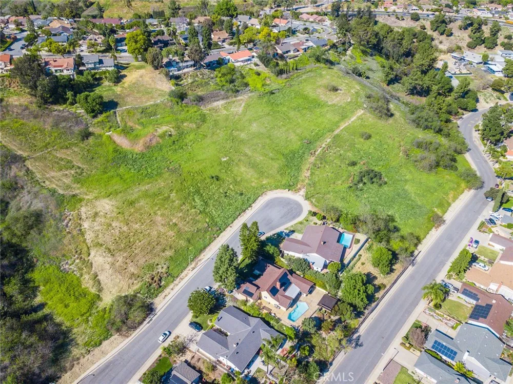 15 Camelback Drive Walnut, CA 91789
