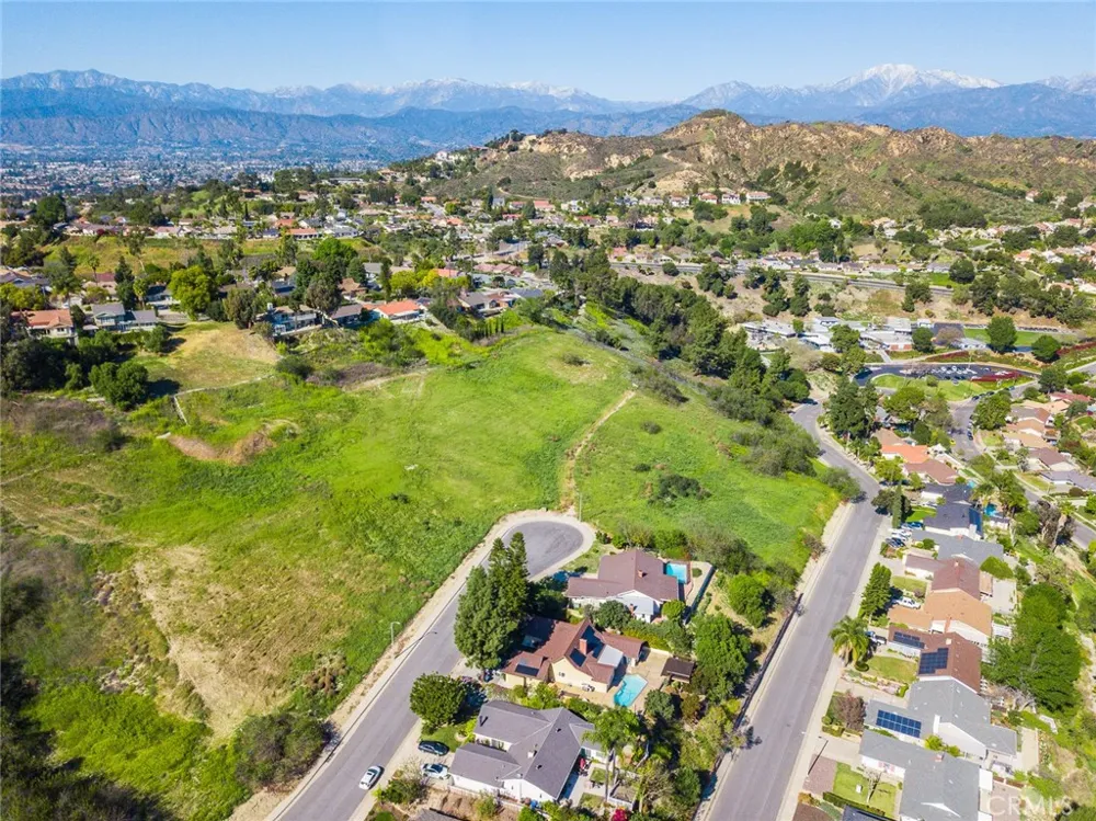 16 Camelback Drive Walnut, CA 91789