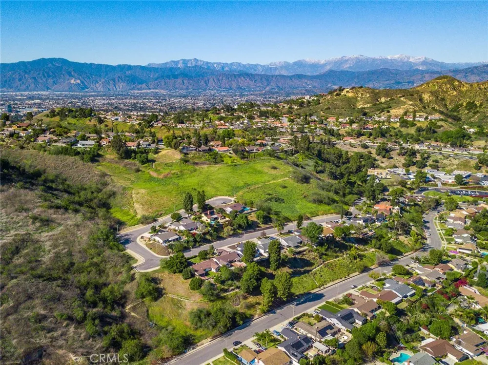 16 Camelback Drive Walnut, CA 91789
