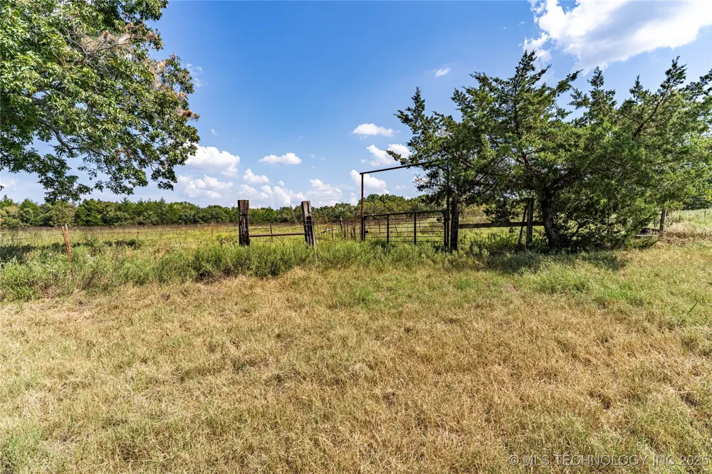 E 1420 ROAD Sasakwa, OK 74867