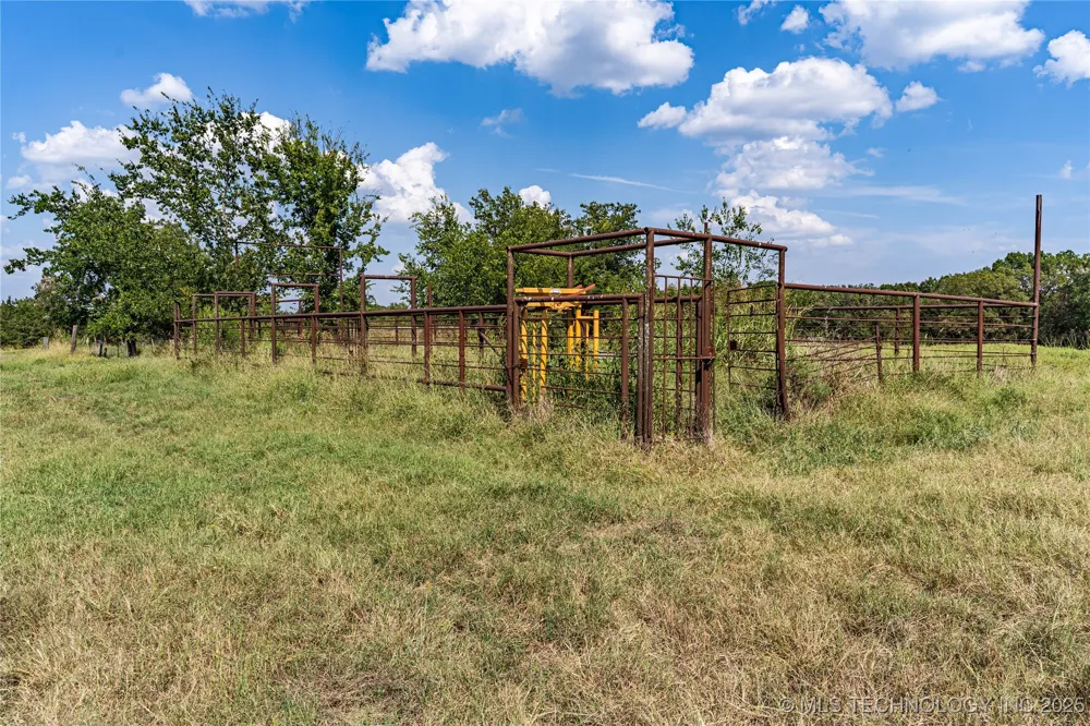 E 1420 ROAD Sasakwa, OK 74867