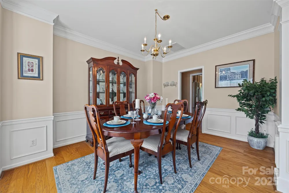 5899 Crimson Oak Court Harrisburg, NC 28075