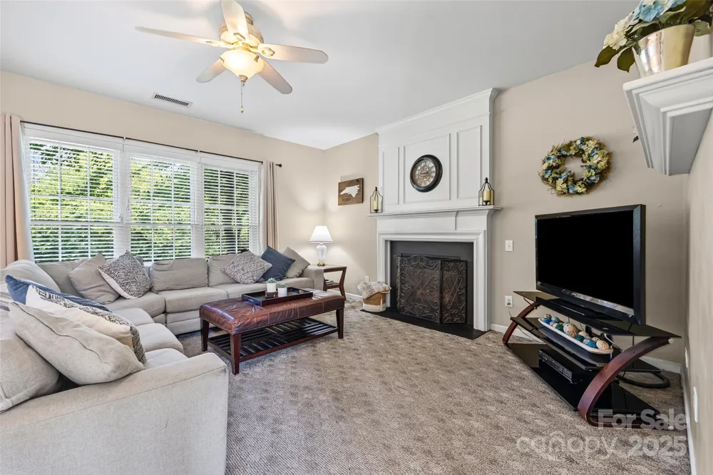 5899 Crimson Oak Court Harrisburg, NC 28075