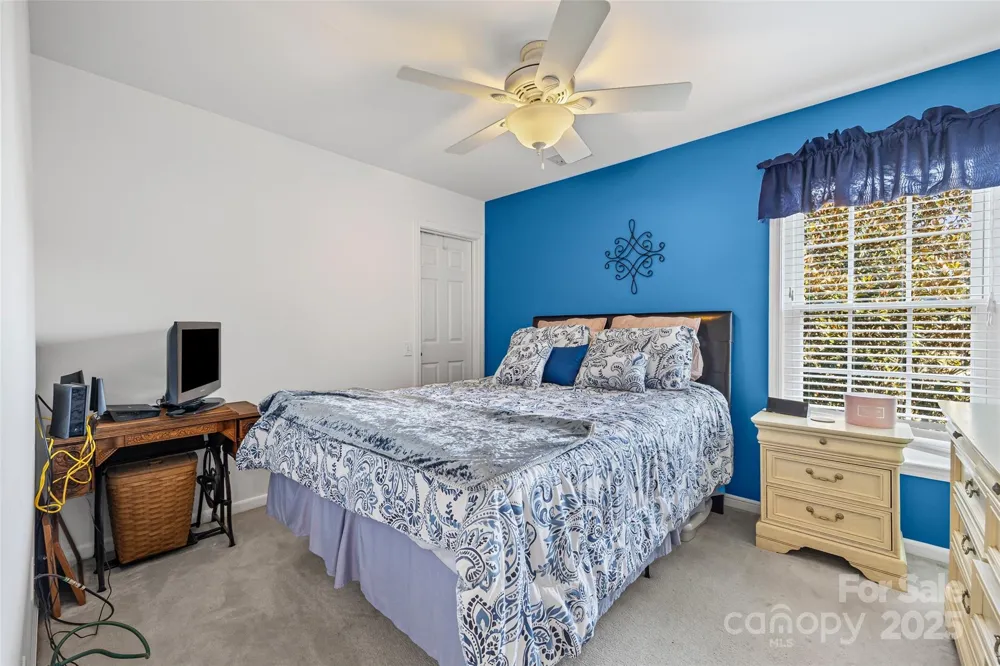 5899 Crimson Oak Court Harrisburg, NC 28075