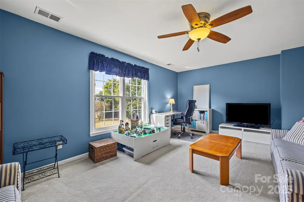 5899 Crimson Oak Court Harrisburg, NC 28075