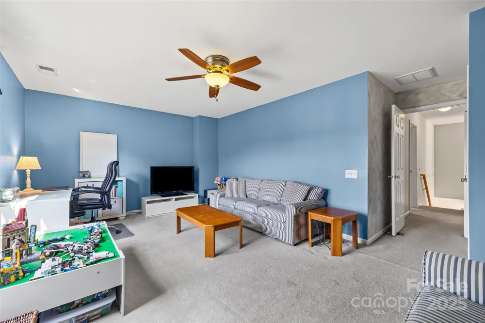 5899 Crimson Oak Court Harrisburg, NC 28075