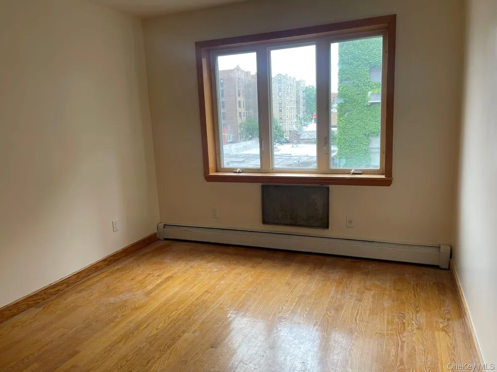 43-07 48th Street #5B Sunnyside, NY 11104