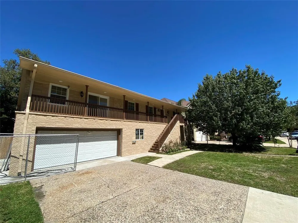 4318 Breakwood Drive Houston, TX 77096