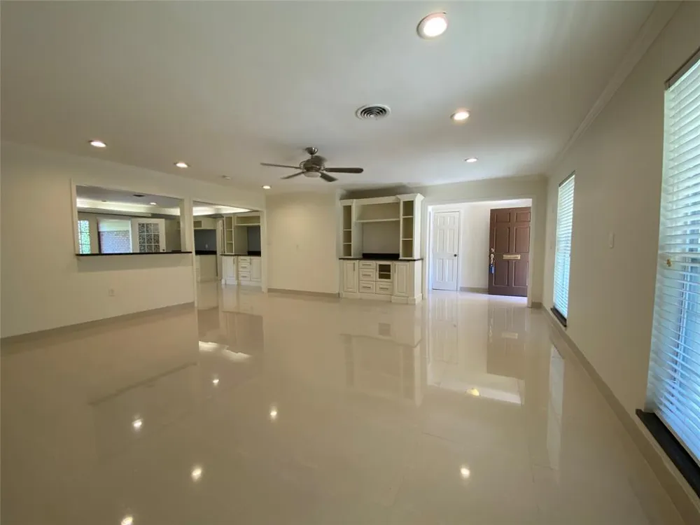 4318 Breakwood Drive Houston, TX 77096