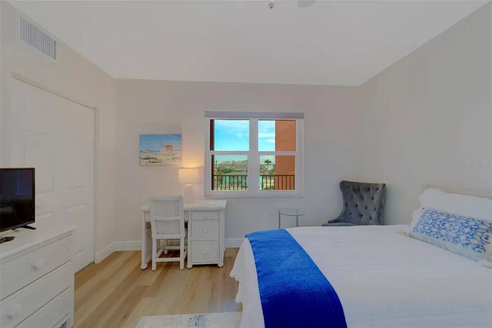 16700 GULF BOULEVARD #423 North Redington Beach, FL 33708
