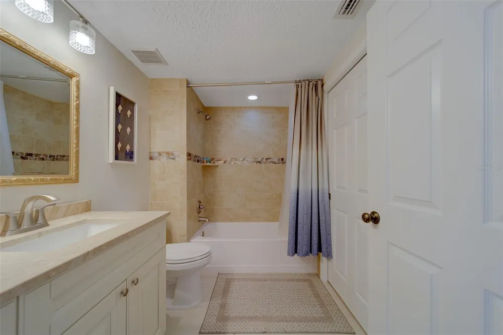 16700 GULF BOULEVARD #423 North Redington Beach, FL 33708