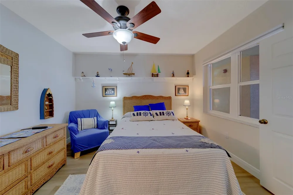 16700 GULF BOULEVARD #423 North Redington Beach, FL 33708