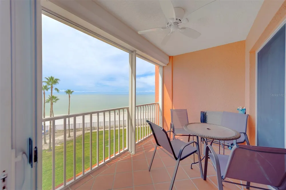 16700 GULF BOULEVARD #423 North Redington Beach, FL 33708