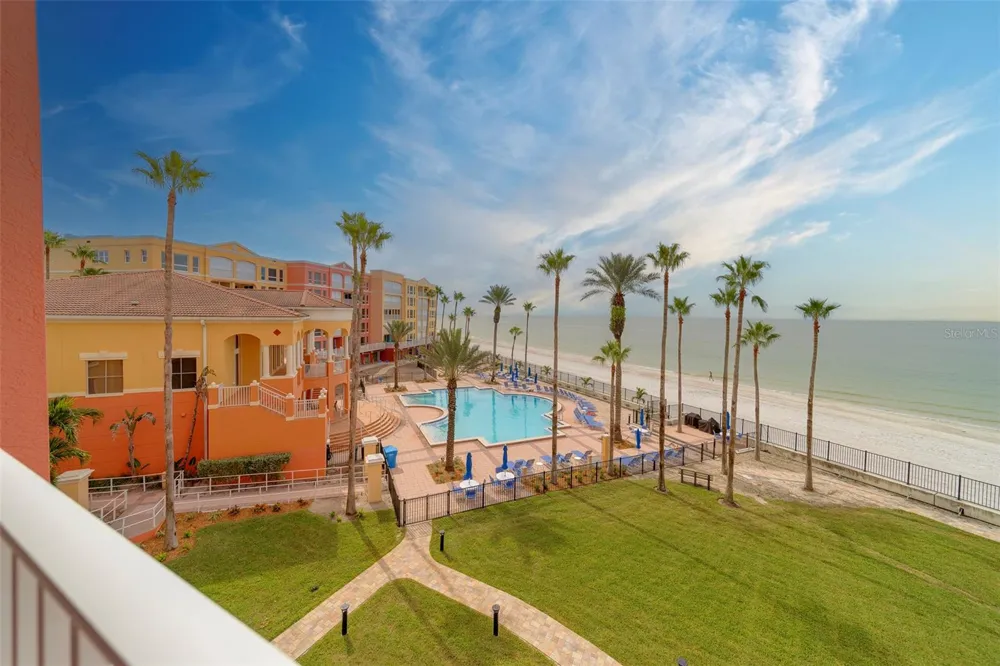 16700 GULF BOULEVARD #423 North Redington Beach, FL 33708