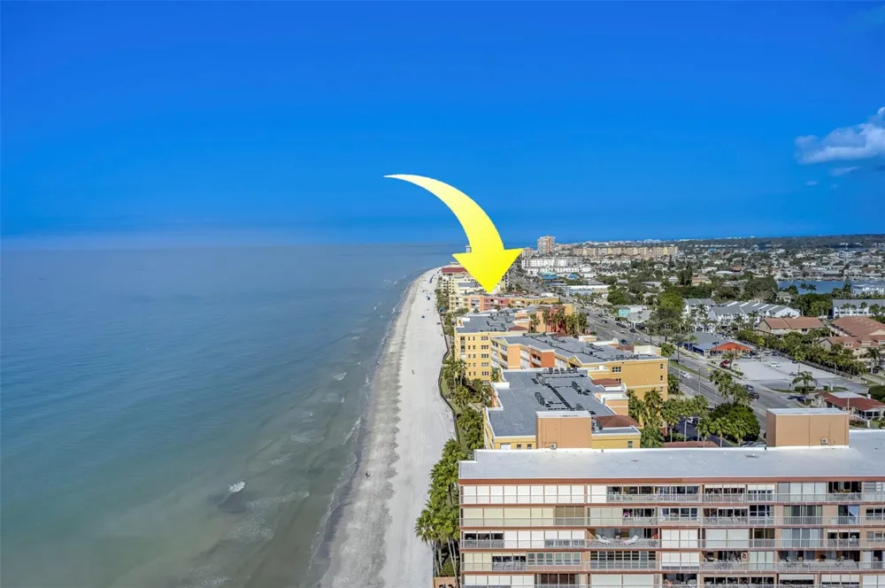 16700 GULF BOULEVARD #423 North Redington Beach, FL 33708