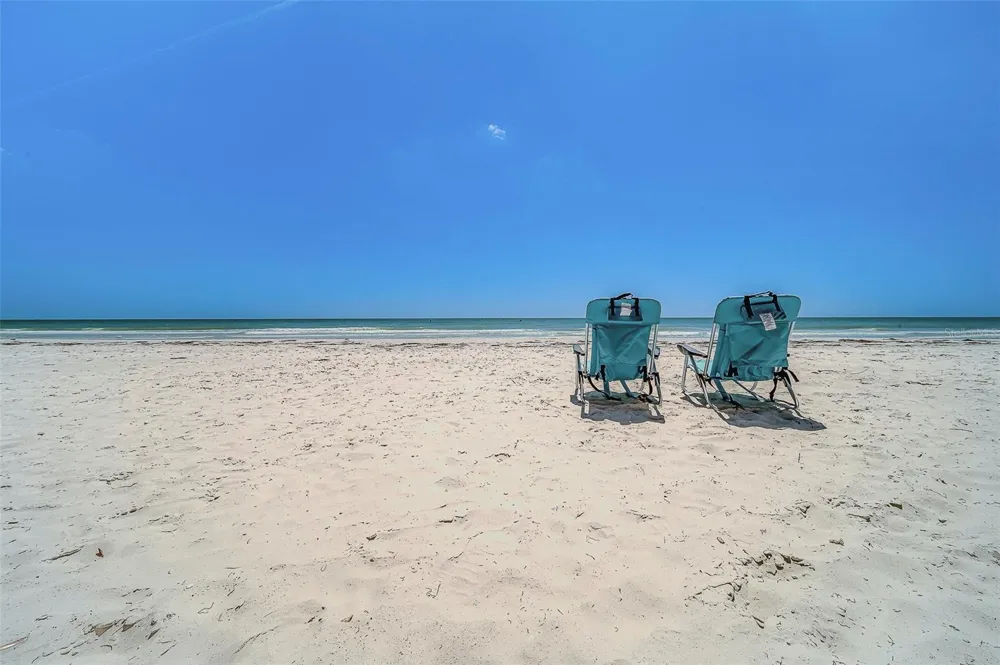 16700 GULF BOULEVARD #423 North Redington Beach, FL 33708