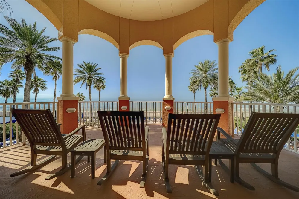 16700 GULF BOULEVARD #423 North Redington Beach, FL 33708