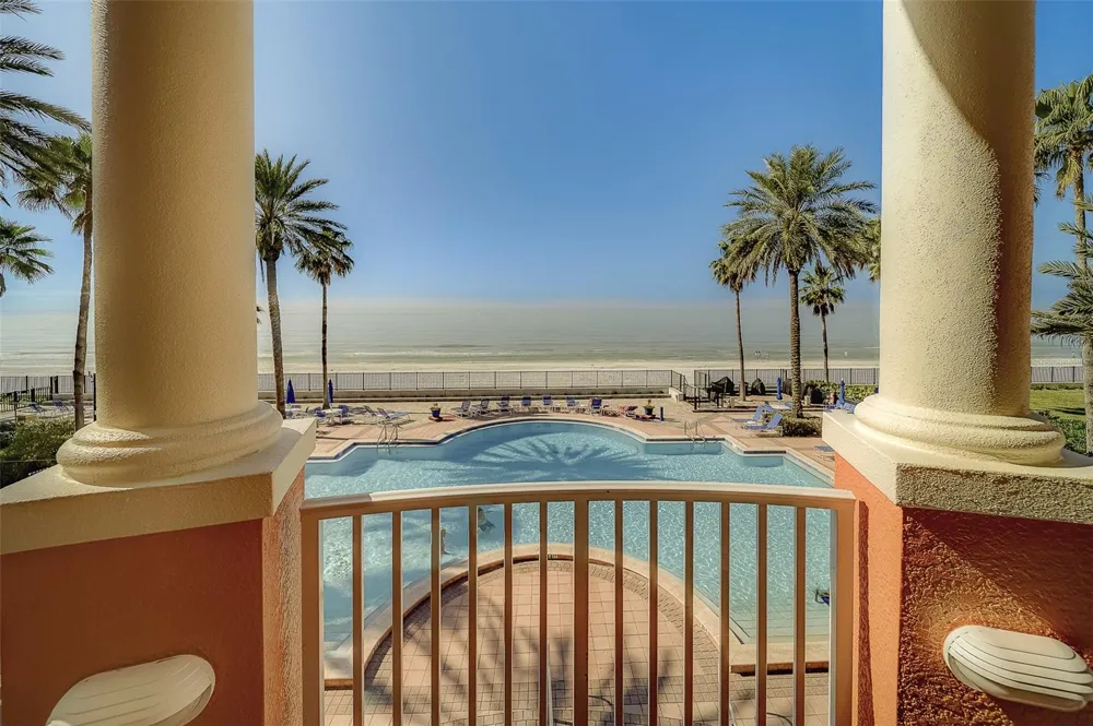 16700 GULF BOULEVARD #423 North Redington Beach, FL 33708