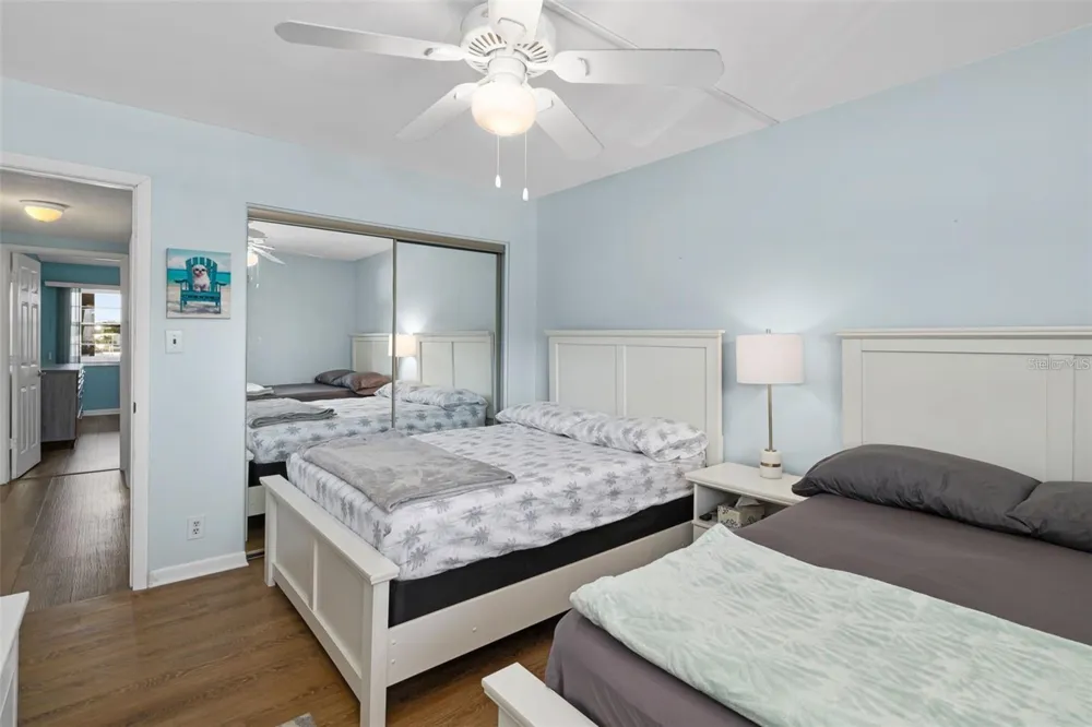 1868 SHORE DRIVE S #207 South Pasadena, FL 33707