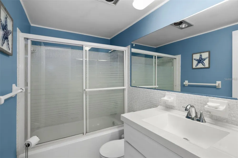 1868 SHORE DRIVE S #207 South Pasadena, FL 33707