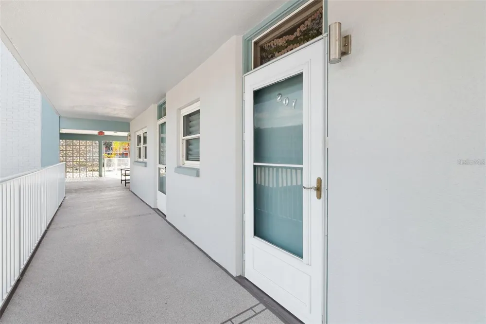 1868 SHORE DRIVE S #207 South Pasadena, FL 33707