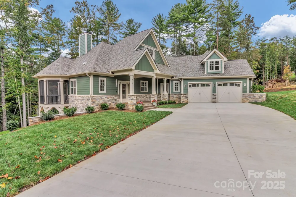 926 Settlers Trail Mars Hill, NC 28754