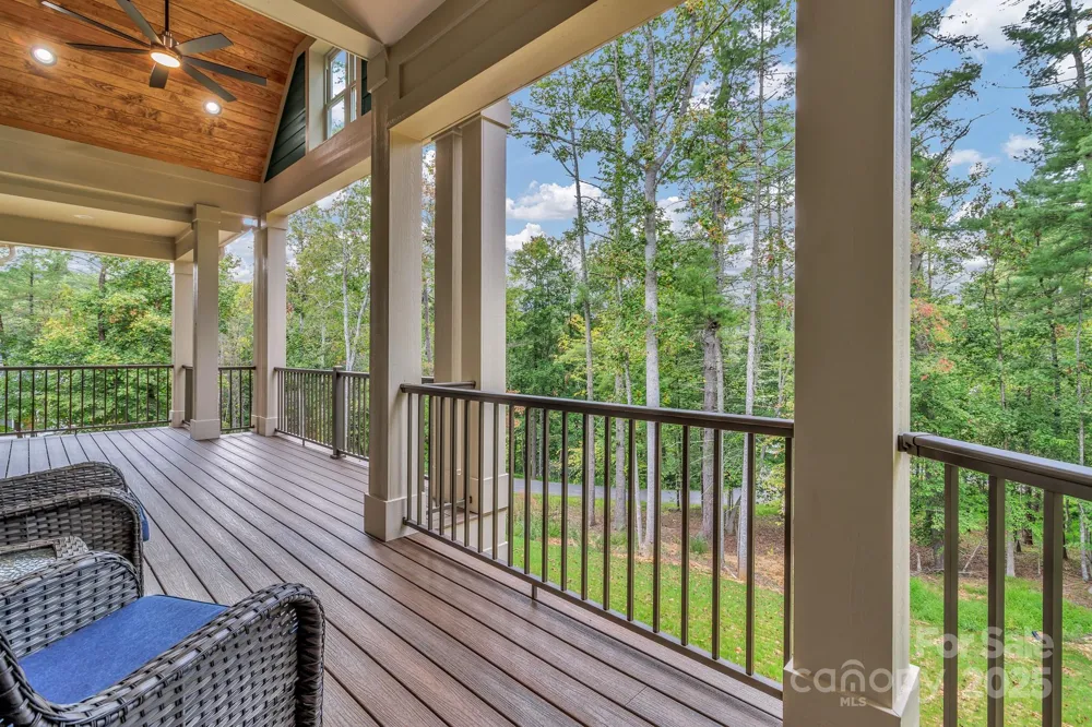 926 Settlers Trail Mars Hill, NC 28754