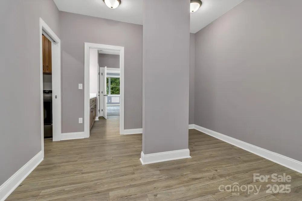 926 Settlers Trail Mars Hill, NC 28754