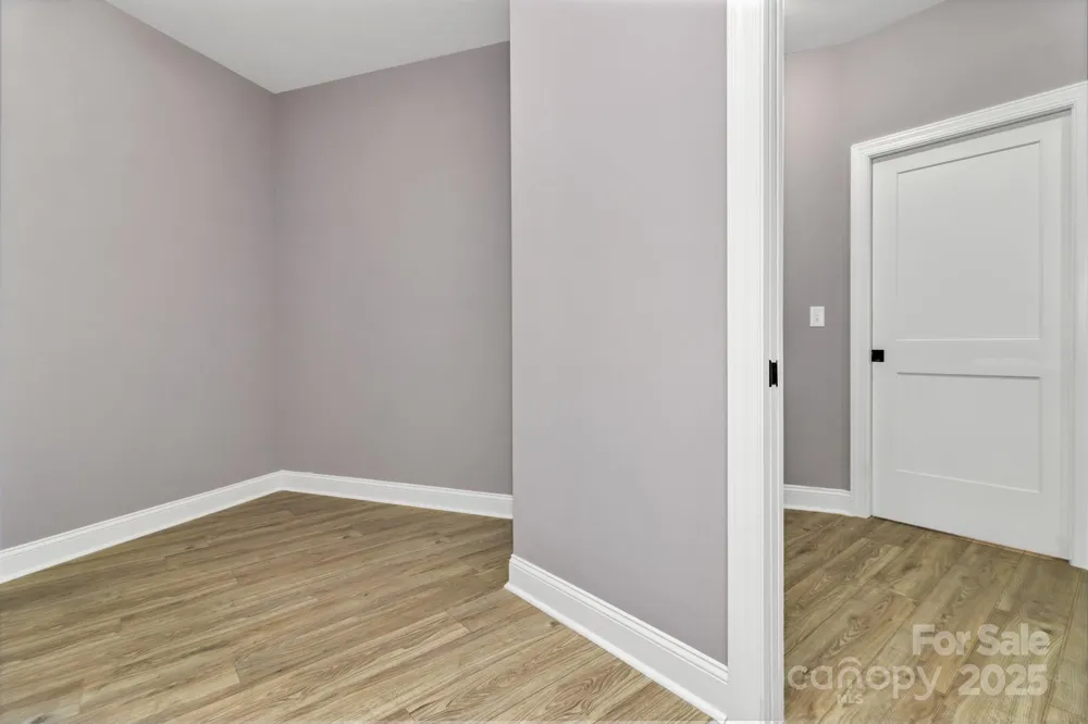 926 Settlers Trail Mars Hill, NC 28754