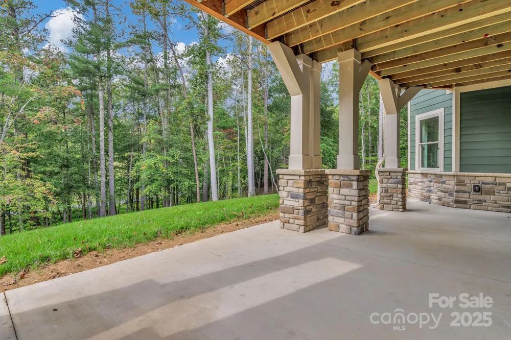 926 Settlers Trail Mars Hill, NC 28754