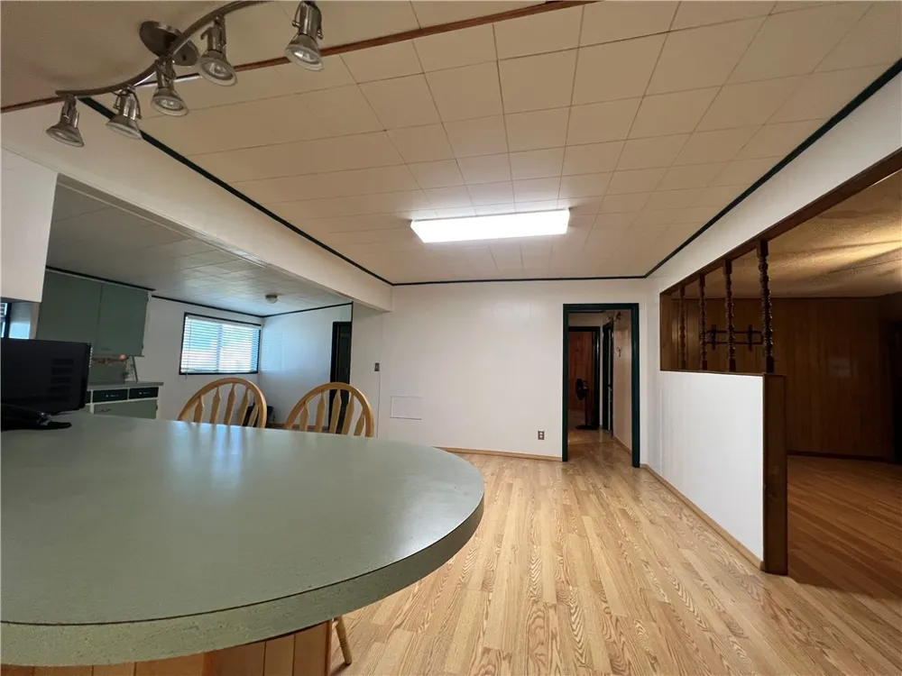 604 SW 9th Street Premont, TX 78375