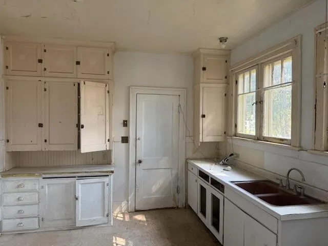 166 Cass Street Morley, MI 49336