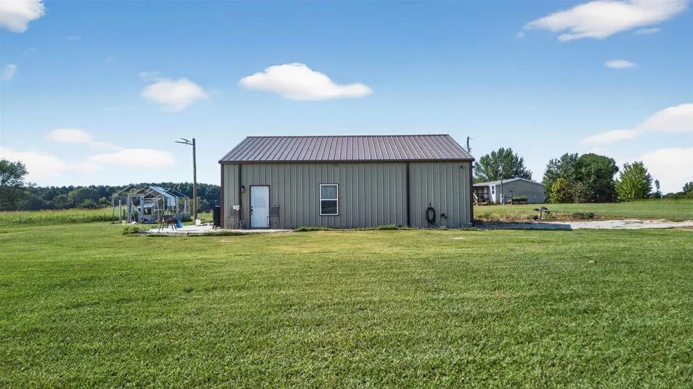 5150 AN County Road 309 Frankston, TX 75763