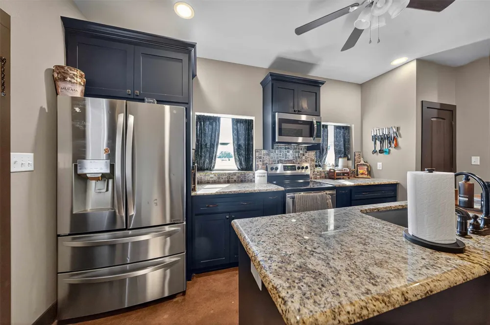 5150 AN County Road 309 Frankston, TX 75763