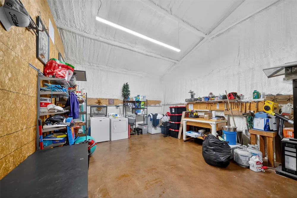 5150 AN County Road 309 Frankston, TX 75763