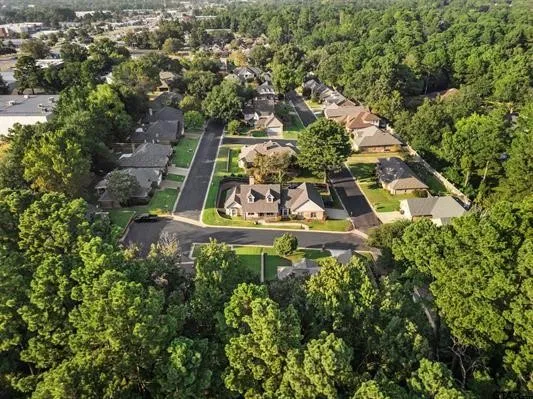 308 Canterbury Court Tyler, TX 75703