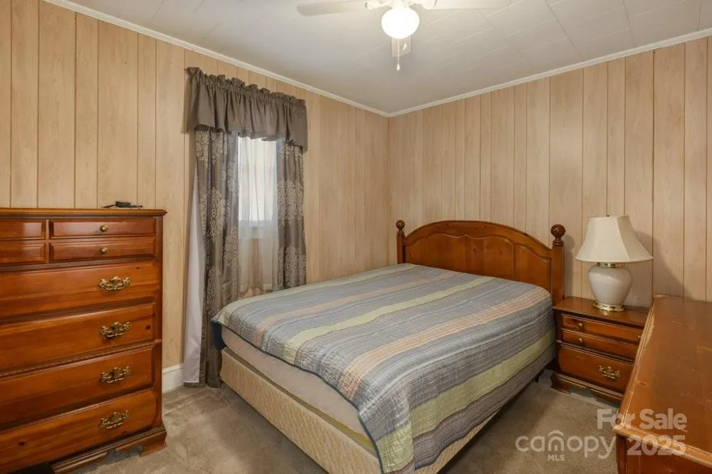 489 Ned Mcgimsey Road Nebo, NC 28761