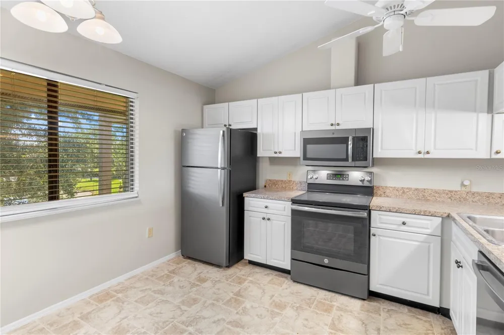 5685 MARINA DRIVE #4 Sebastian, FL 32958