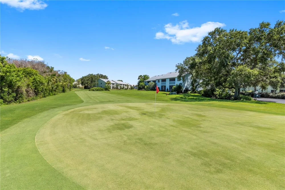 5685 MARINA DRIVE #4 Sebastian, FL 32958