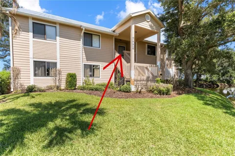 5685 MARINA DRIVE #4