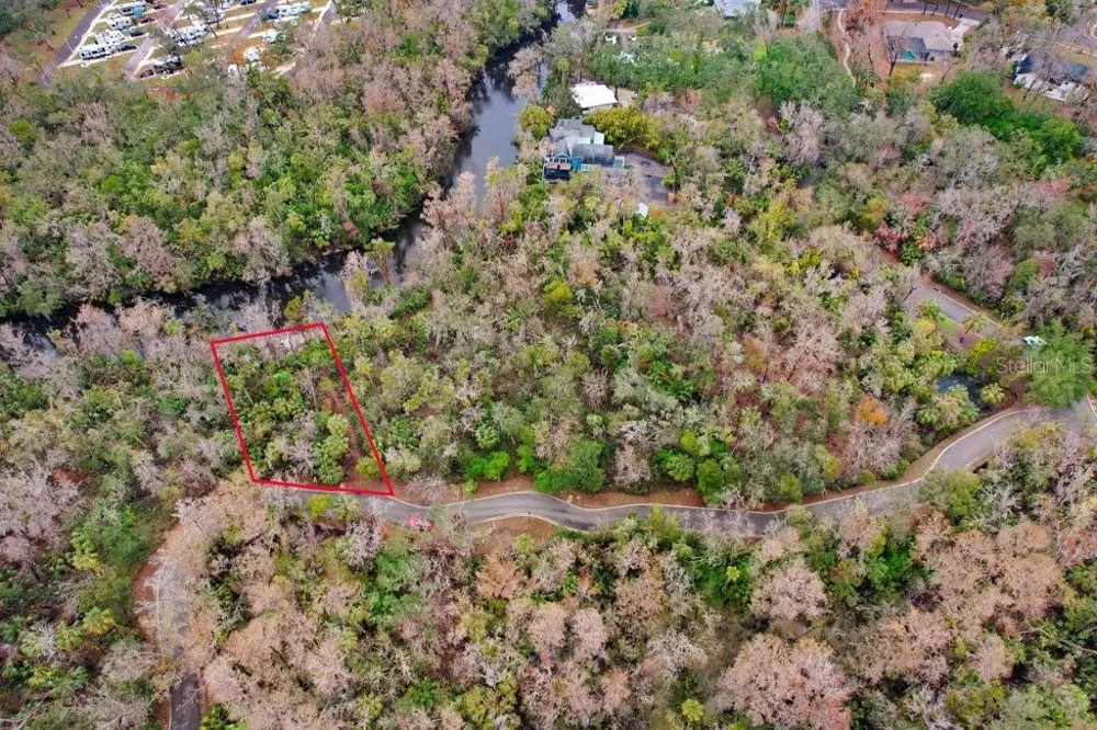 4872 RAMBLING RIVER ROAD Brandon, FL 33511