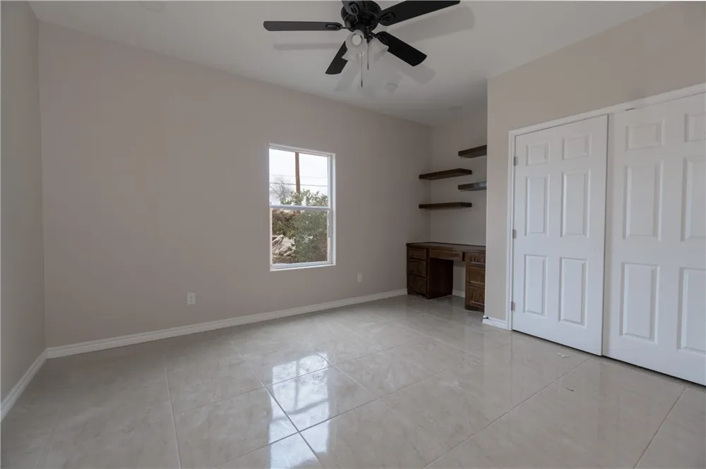 404 Dewey Avenue Alice, TX 78332