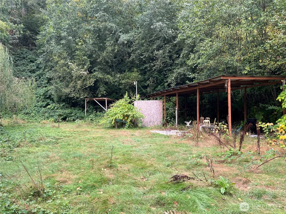20045 Renton Maple Valley Highway SE Maple Valley, WA 98038