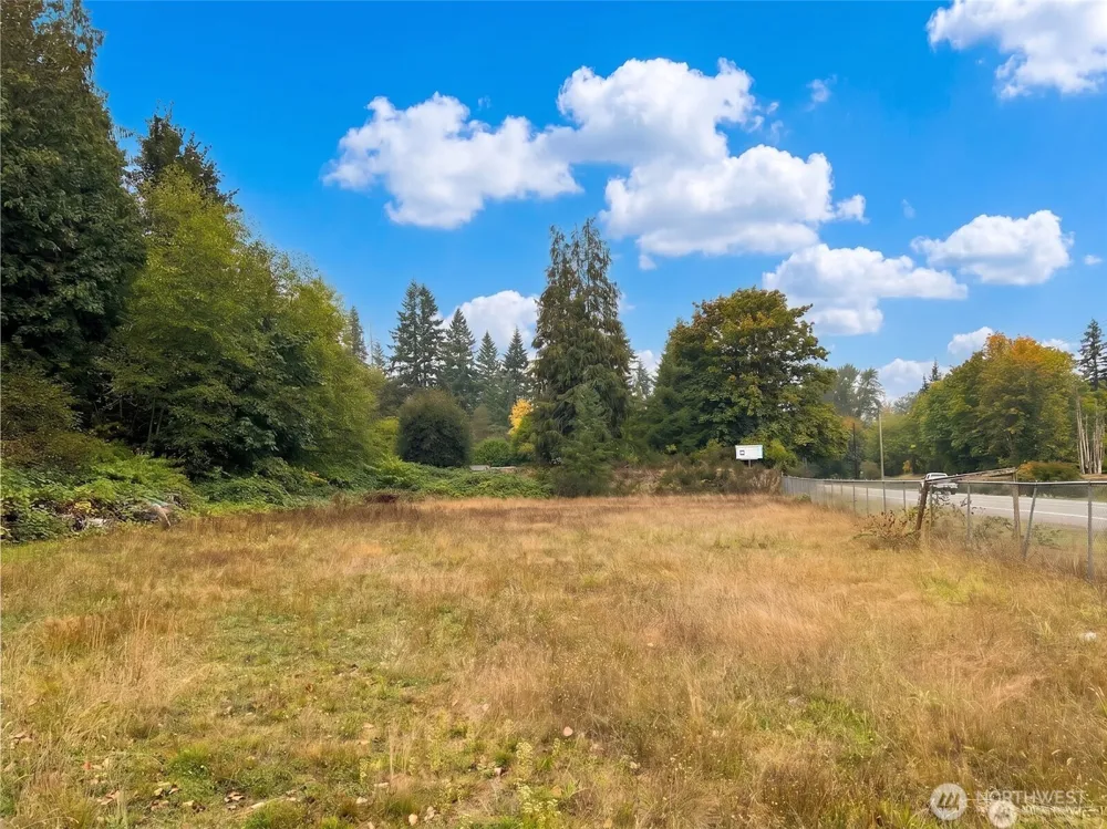 20045 Renton Maple Valley Highway SE Maple Valley, WA 98038