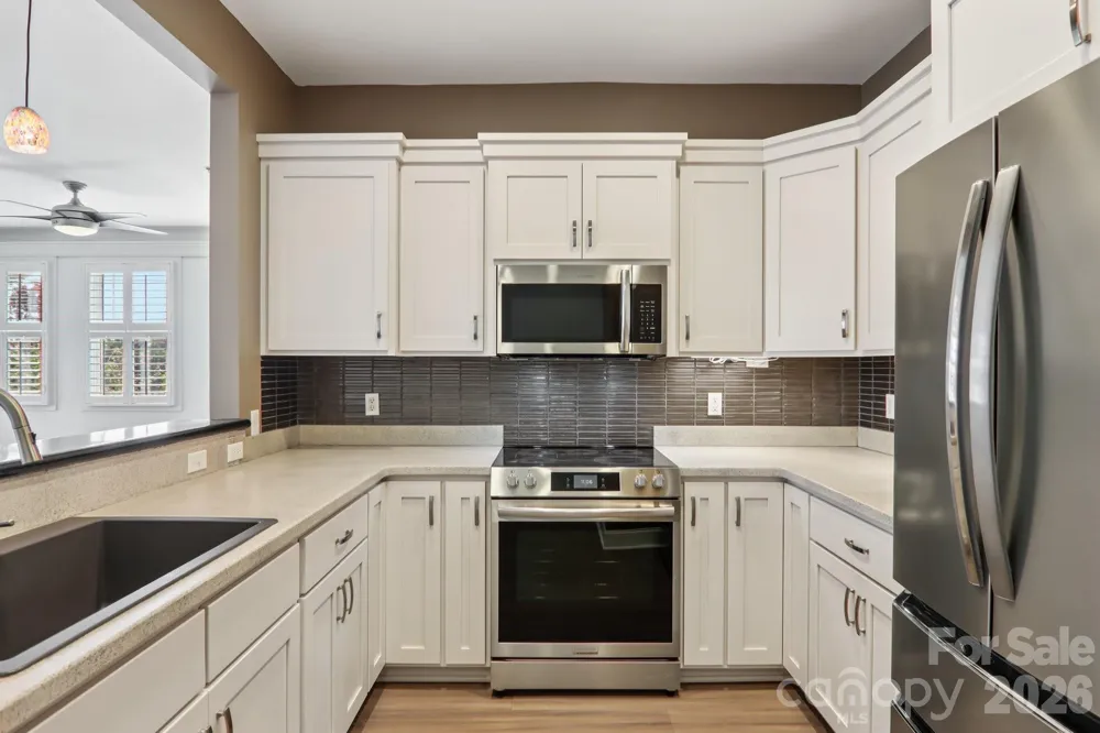 475 S Church Street #A Hendersonville, NC 28792