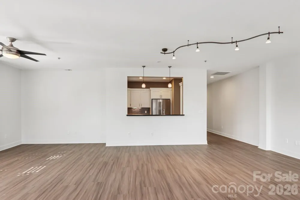 475 S Church Street #A Hendersonville, NC 28792