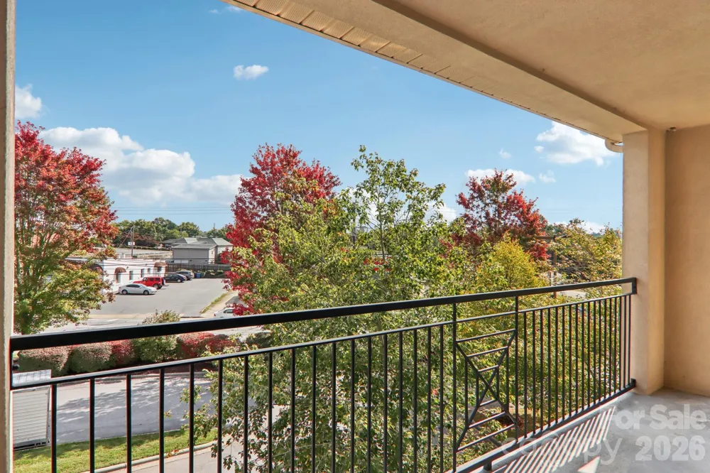 475 S Church Street #A Hendersonville, NC 28792