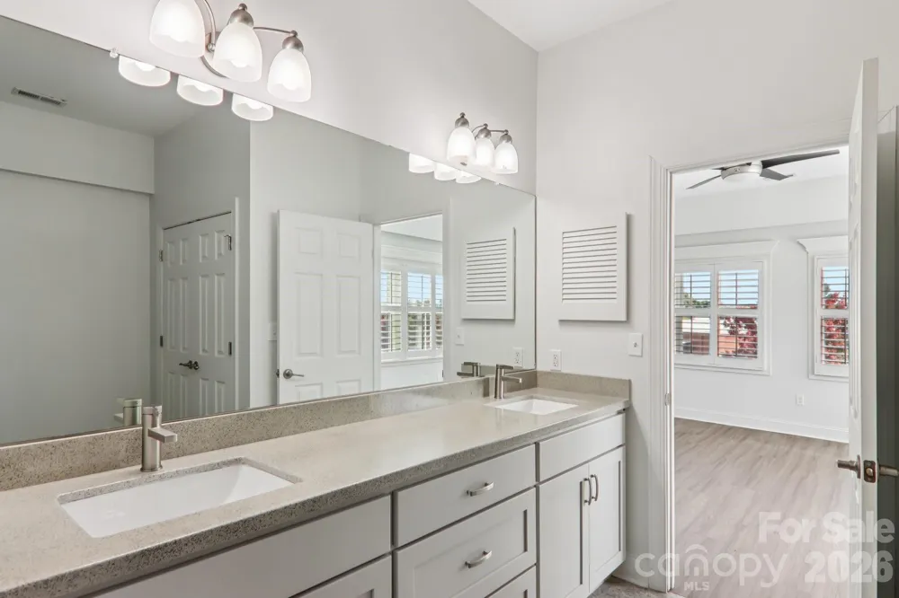 475 S Church Street #A Hendersonville, NC 28792