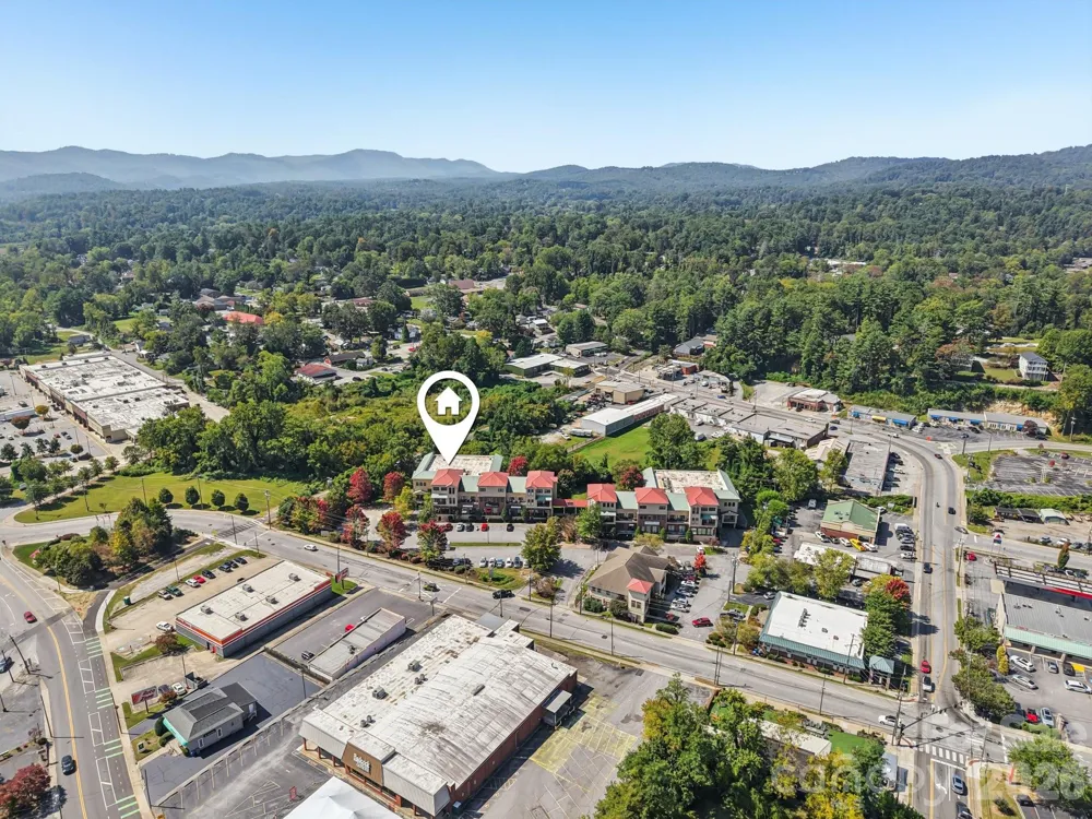 475 S Church Street #A Hendersonville, NC 28792