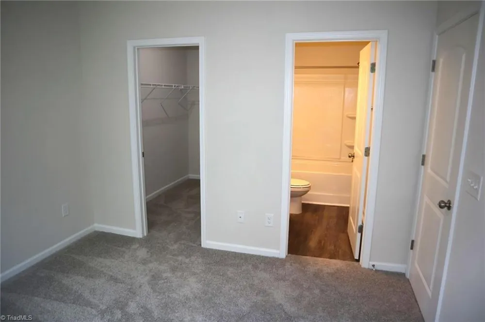1112 Brooksridge Way #1112 Whitsett, NC 27377